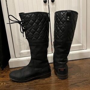 UGG Women’s Boots Size 9